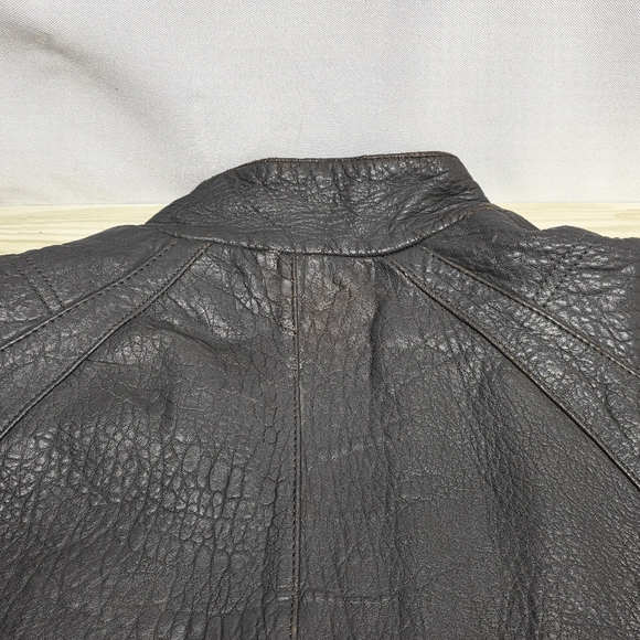 Clout Men's Gray Faux Pebble Leather Belted Jacket Vintage 1980_1990s Size 42